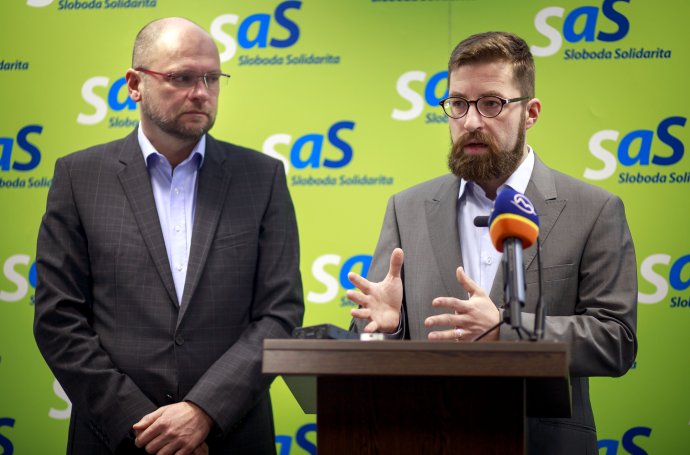 Predseda SaS Richard Sulík a poslanec Martin Poliačik. Foto N – Tomáš Benedikovič