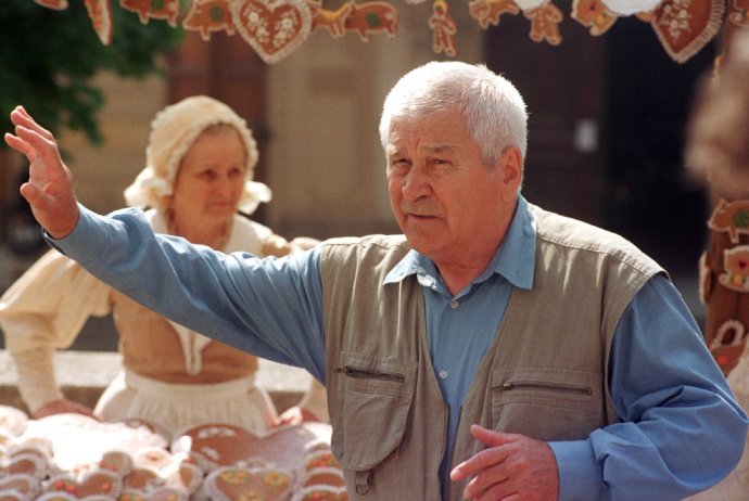 Pri nakrúcaní filmu Ako divé husi. Foto - Tasr