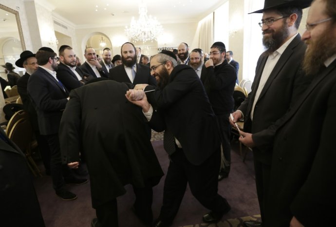 Rabíni sa začali učiť sebaobranu v Prahe. FOTO - TASR