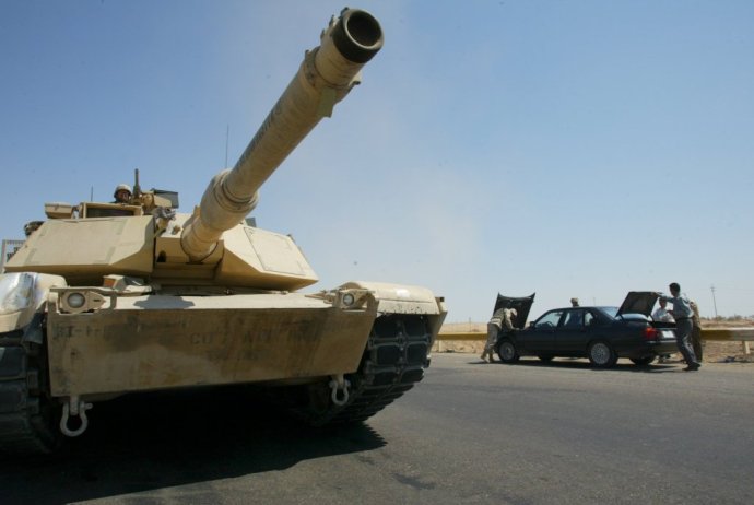 Americké tanky Abrams používa aj iracká armáda. FOTO - TASR/AP