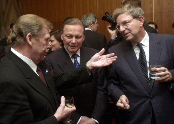 Václav Havel (vľavo) a Martin Porubjak (vpravo) si rozumeli. Foto - TASR