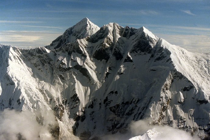 Mount Everest z južnej, nepálskej strany. Foto – TASR/AP
