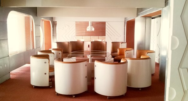 Z&nbsp;letiska zachránili krásny priestor, vládny salónik už bude pre všetkých