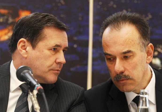 Odchod Juraja Širokého a Igora Nemečeka z štruktúr SZĽH sú hlavné požiadavky iniciátorov demonštrácie. (Foto: TASR - Martin Baumann)