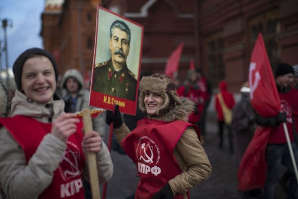 Od invázie Československa po svätý Krym. Päť príkladov, ako Putin prekresľuje históriu