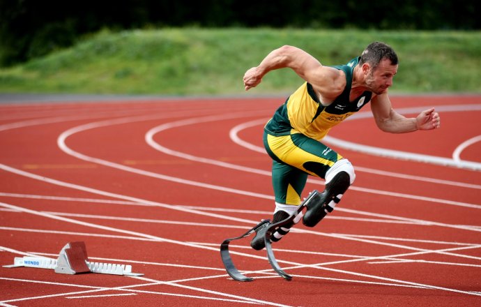 Pistorius súťažil na olympiáde v Londýne v roku 2012 so zdravými bežcami, na 400 metrov skončil v semifinále. Foto – TASR/AP