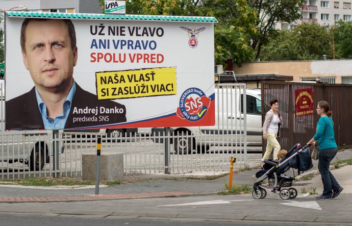 Predvolebný bilbord strany SNS. Foto N - Tomáš Benedikovič