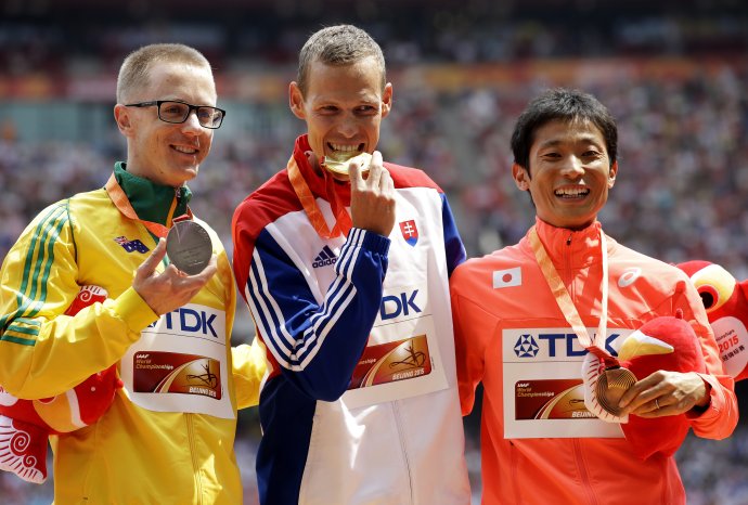 Foto: AP/Kin Cheung