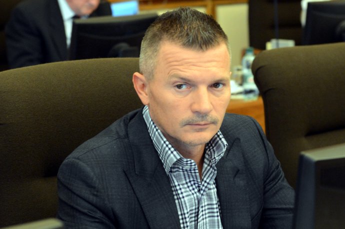 Minister dopravy Ján Počiatek sa pred voľbami sústreďuje na IT zákazky za desiatky miliónov eur. Foto – TASR
