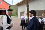Minister vnútra Kaliňák priviezol hasičské auto už do desiatok dedín. Foto - TASR