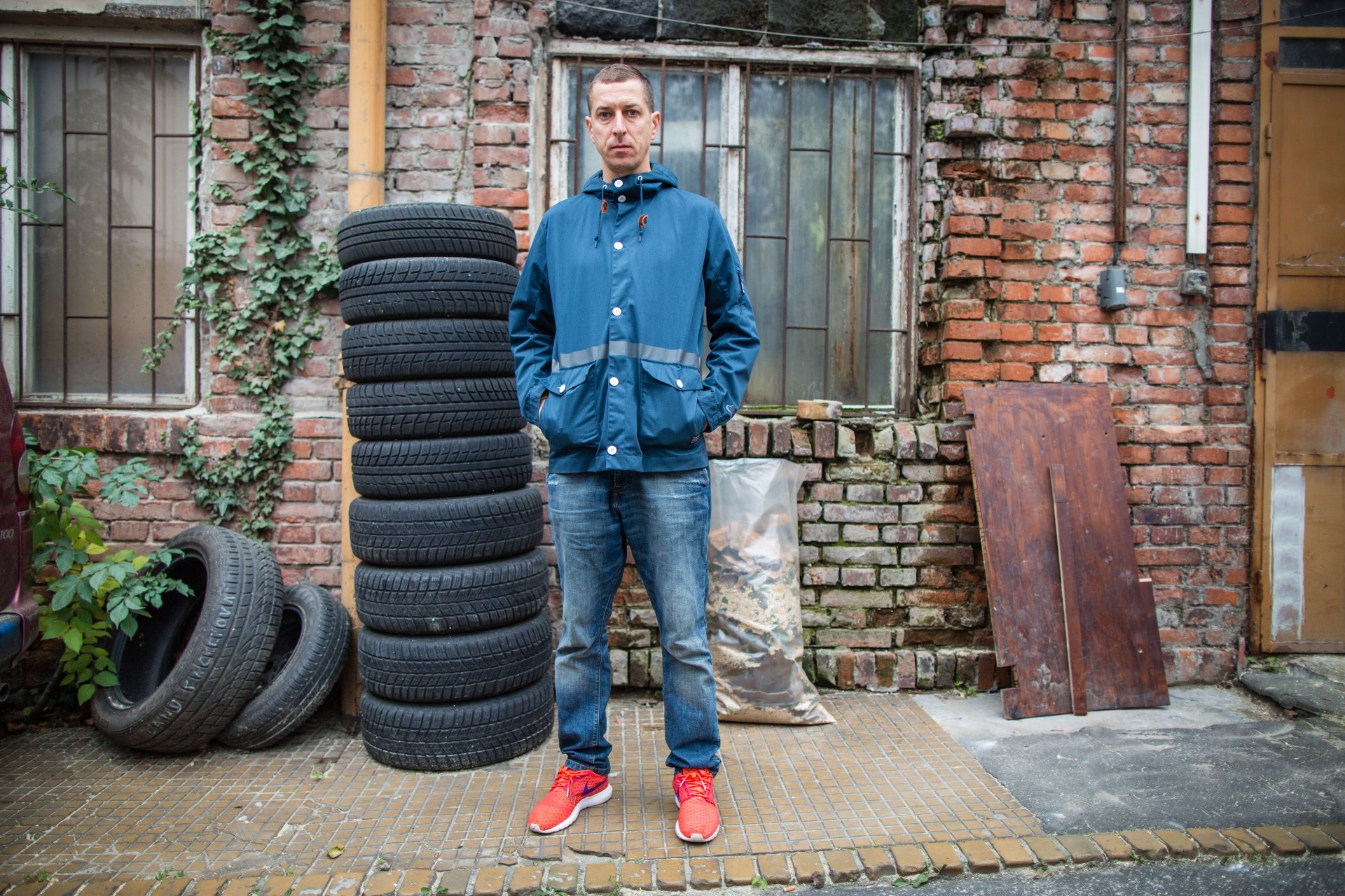 Raper Vec: Nad Koňýkom žasnem, vláda sa mi hnusí — Denník N