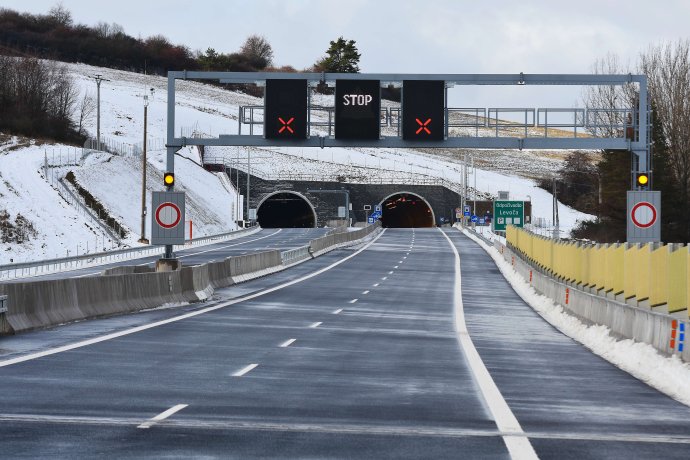 Takto vyzerá novootvorený kus D1 pri Levoči. Za prvej vlády ho chcel stavať výraznejšie drahšie cez PPP. Foto - Tasr