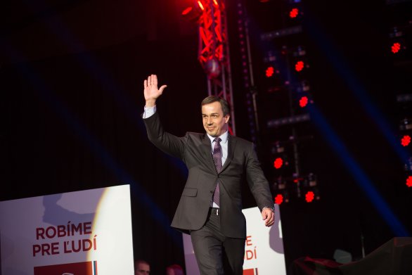 Erik Tomáš na mítingu Smeru. Foto N – Vladimír Šimíček