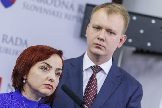 Katarína Macháčková a Miroslav Beblavý, obaja odmietli vládu so Smerom. Foto - Tasr