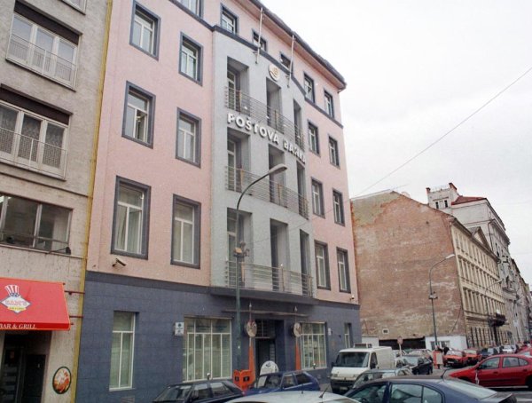 Či do Poštovej banky vstúpia Číňania, sa rozhodne vo Frankfurte