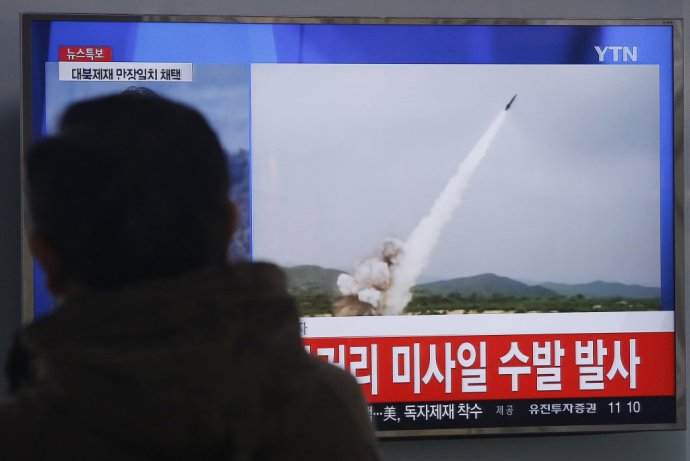 Severná Kórea a jej raketové testy vyvolávajú veľké obavy. Foto – AP