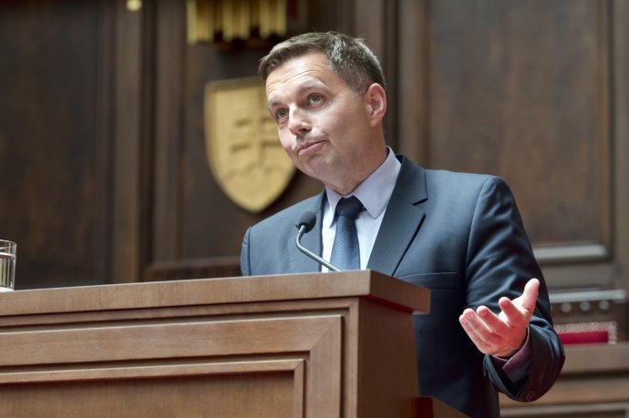 Minister financií na prednáške Kazia peniaze ľudský charakter? Foto - TASR