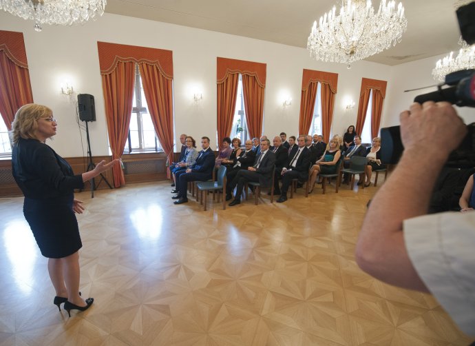 Predsedníčka Súdnej rady Jana Bajánková počas príhovoru na slávnostnom zasadnutí Súdnej rady SR. Foto - TASR