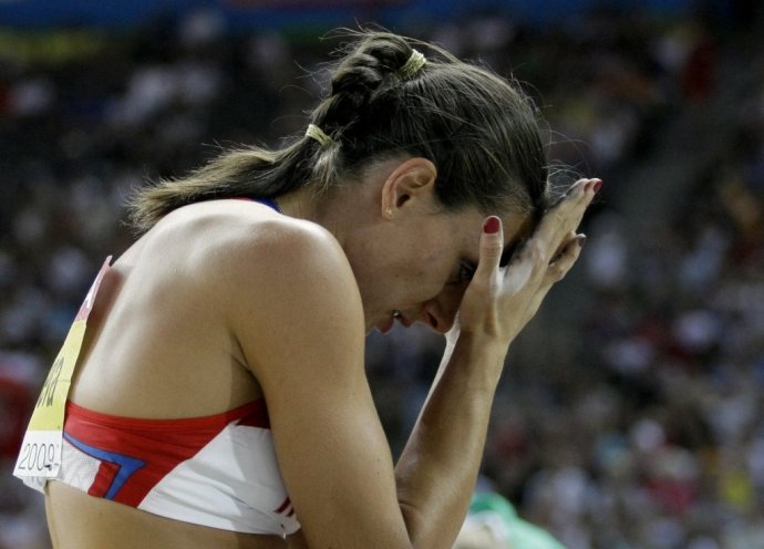 Ruská skokanka o žrdi Jelena Isinbajevová na olympiádu do Ria nemohla ísť kvôli štátom riadenému dopingu. Foto - Tasr/Ap