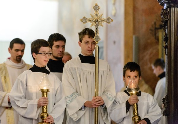 Kto je morálnejší? Nový výskum spochybnil článok, že deti veriacich rodičov sú menej štedré