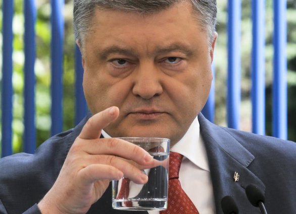 Ukrajinský prezident Petro Porošenko. Foto – TASR/AP
