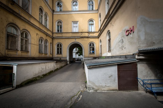 Nemocnica v Starom Meste v Bratislave. Foto N – Tomáš Benedikovič