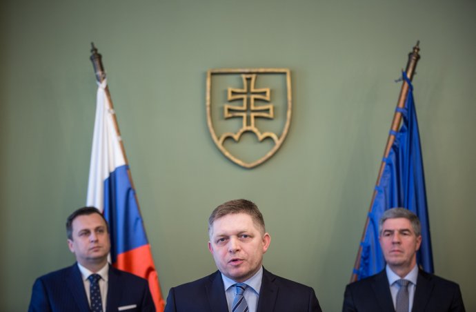 Partia: Andrej Danko, Robert Fico a Béla Bugár. Foto N – Tomáš Benedikovič