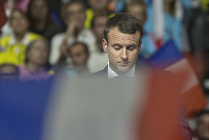 Francúzsky prezidentský kandidát Emmanuel Macron. Foto – TASR/AP