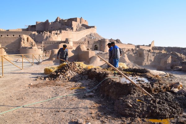 Citadelu v&nbsp;iránskom Bame zničilo zemetrasenie, postavili ju nanovo