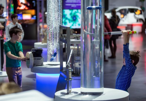 Boli sme v&nbsp;novom vedeckom centre Aurelium. Chce ukázať, že aj veda môže byť hravá