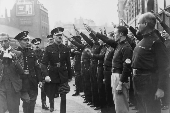 Oswald Mosley a britskí fašisti.