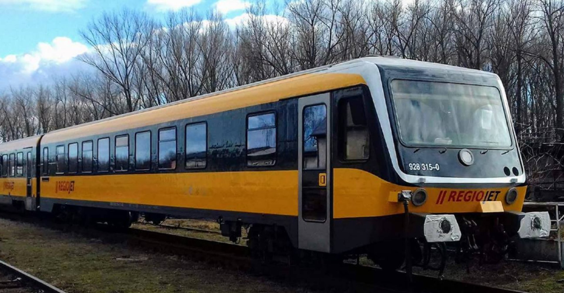 RegioJet na linke do Komárna začína nasadzovať ďalší typ vlaku…. - Denník N