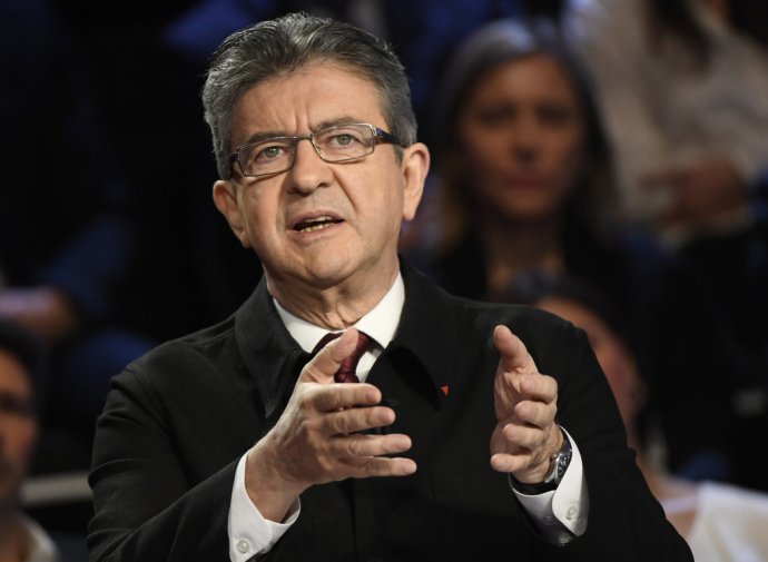 Francúzsky prezidentský kandidát Jean-Luc Mélenchon získal voličov vďaka vystúpeniam v televízii. Foto – TASR/AP