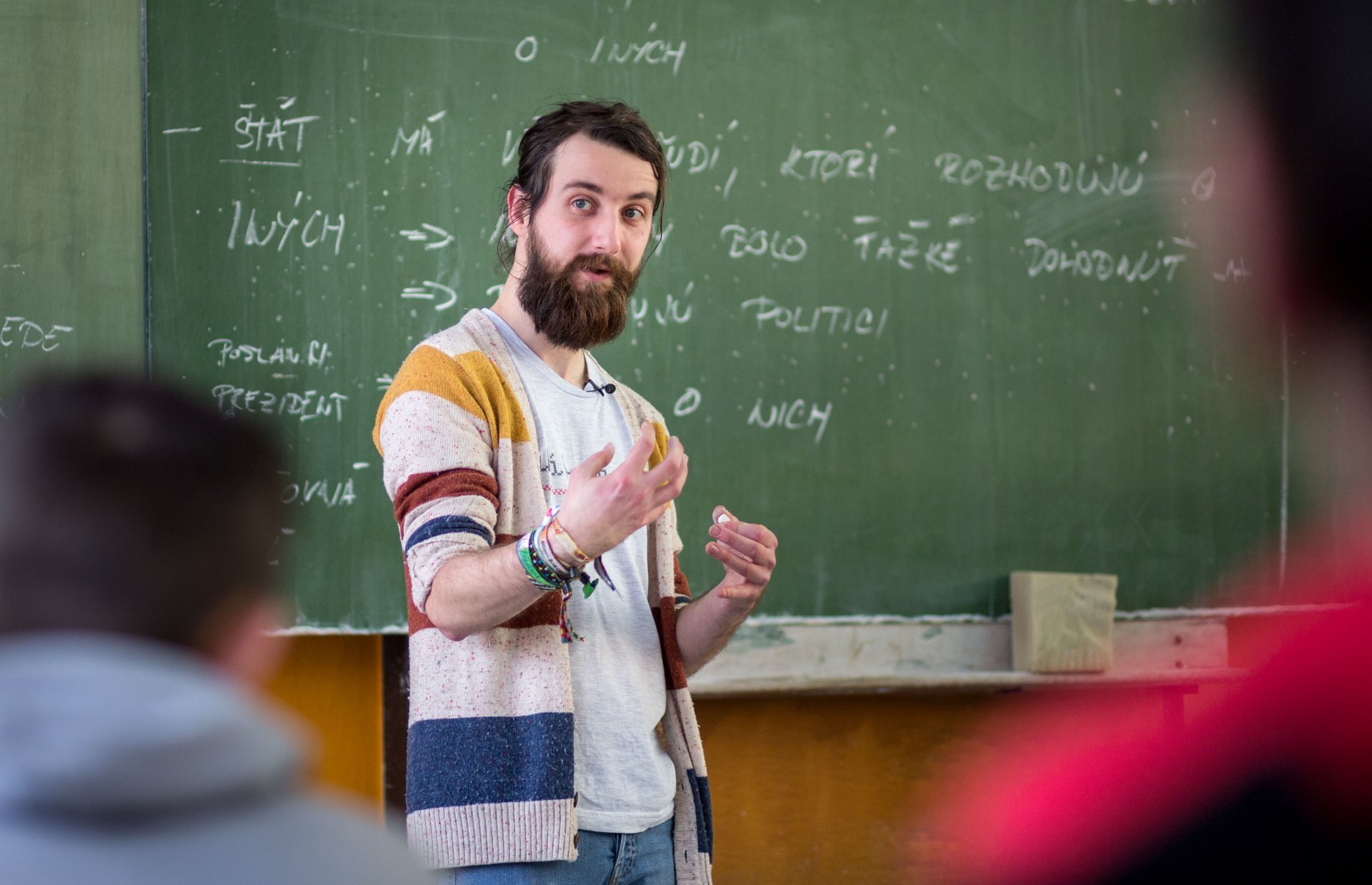 Denník N a novinár a učiteľ Juraj Čokyna