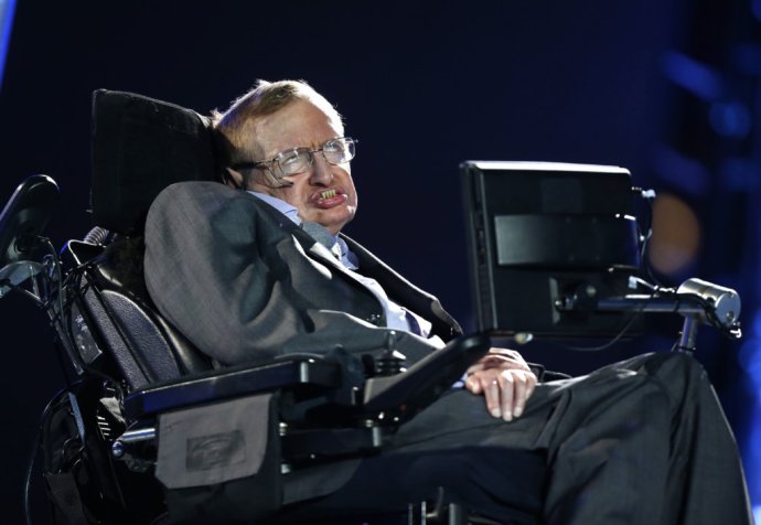 Fyzik Stephen Hawking na snímke z roku 2012. Foto – TASR/AP