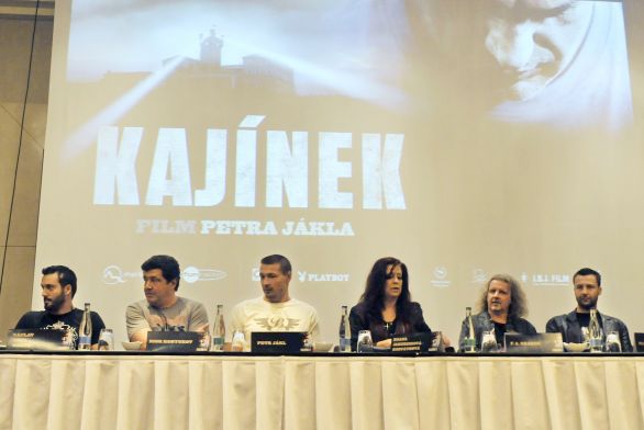Uvedenie filmu Kajínek sa stalo v roku 2010 mediálnou udalosťou, odsúdeného vraha hral Rus Konstantin Lavronenko. Foto – TASR