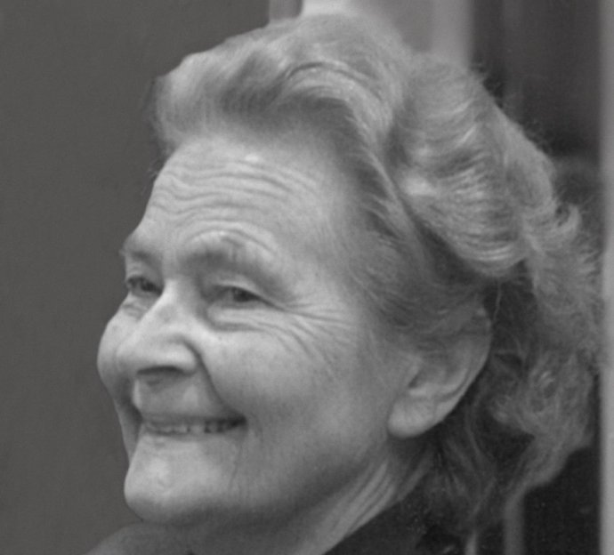 Eva Fischerová-Martvoňová (20. 9. 1922 - 25. 7. 2017).