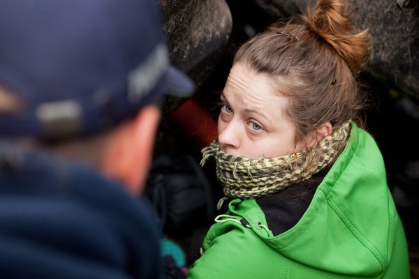 Neodídeme, kým sa ťažba vzácnych stromov v&nbsp;poľskom rozprávkovom lese neskončí, hovorí česká aktivistka