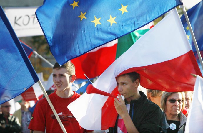 Protivládne demonštrácie v Poľsku. Foto – TASR
