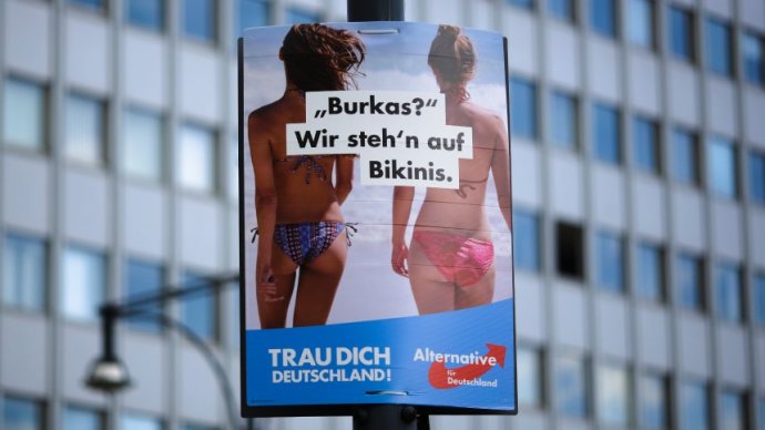 Predvolebný plagát AfD z roku 2017. Foto – TASR/AP