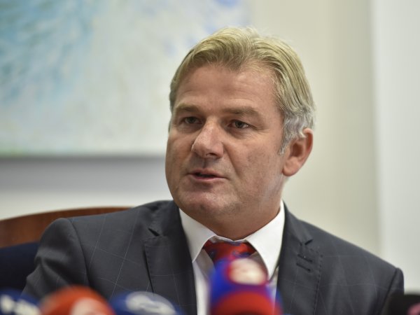 Štát už advokátovi Bžánovi vyplatil 3,8 milióna, nikto nevie garantovať, že nedostane desiatky miliónov