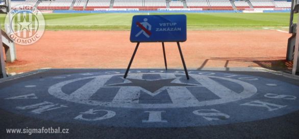 Takéto prejavy nemajú u nás žiadne miesto, reagoval na rasistický útok futbalový klub z Olomouca. Foto – Sigma Olomouc