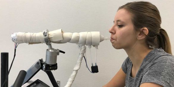 Nový monitor dychu odhalí, či vaše telo už začalo počas cvičenia spaľovať tuk. Foto – ETH Zürich/Simon Zogg
