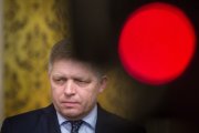 Fico vidí za tlakom na Kaliňáka pokus o prevrat a Sorosa