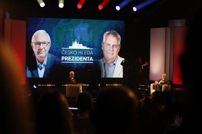 Prezidentská debata v divadle Karlín v réžii TV Prima. Foto – TASR[AP