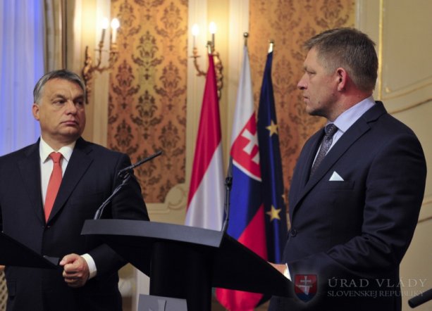 Fico si očividne berie vzor z Viktora Orbána