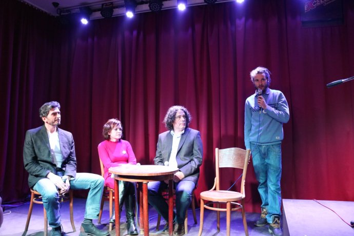 Dušan Karolyi, Zuzana Petková, Arpád Soltész a organizátor debaty Matúš Nakata. foto - UNIPO-Press
