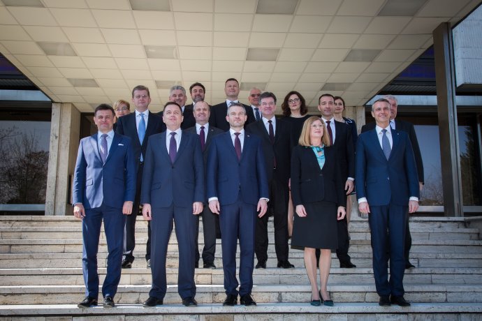 Nový vládny kabinet Petra Pellegriniho. Foto N – Tomáš Benedikovič