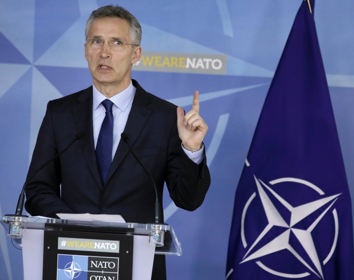 Generálny tajomník NATO Jens Stoltenberg potvrdil, že NATO útoky podporuje. Slovensko je členom Aliancie. Foto – AP