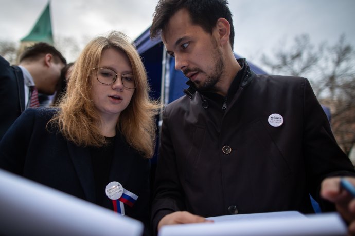 Organizátori protestov Za slušné Slovensko Karolína Farská a Juraj Šeliga. Foto N - Tomáš Benedikovič